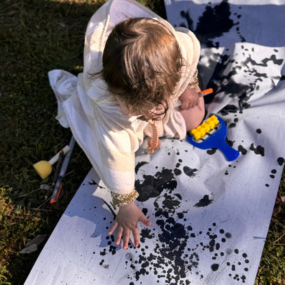 Toile qui réagit à l'eau pour enfant. Réutilisable, éducative et sans salissure